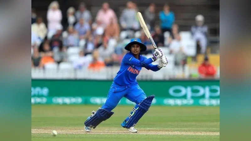 मिताली राज ने क्रिकेट में पूरे किये 10 हजार रन, पुरुष क्रिकेटरों को पछाड़ उन्होंने बनाये हैं कई वर्ल्ड रिकॉर्ड