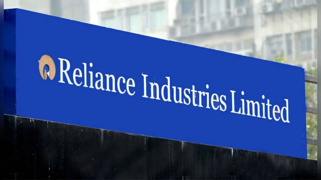 RIL Mega rights issue के बाद अब Jio और रिटेल बिजनेस का IPO ला सकती है Reliance