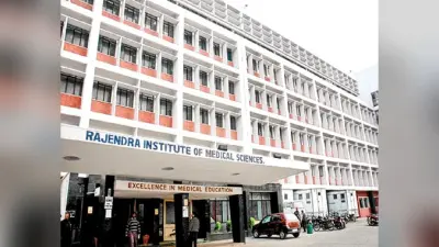 रिम्स को ऐसा बनायेंगे कि यहां से मरीज को एम्स न जाना पड़े : रिम्स निदेशक डॉ कामेश्वर प्रसाद