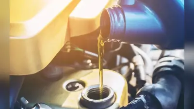 Car Tips: डीजल इंजन वाली कारों में कब बदलें डीजल? जानिए क्या है प्रक्रिया