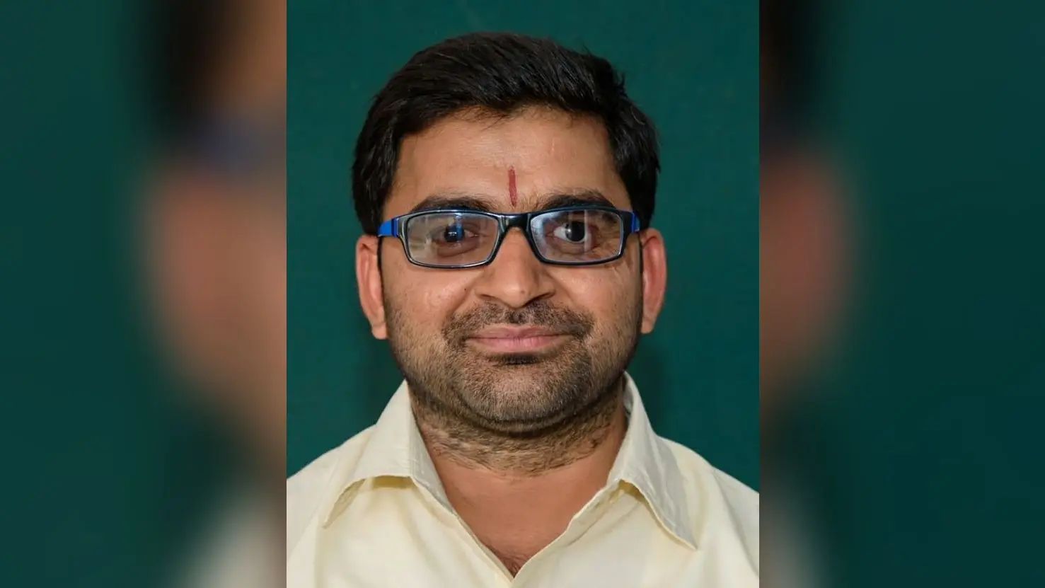 Teachers Day 2020 : लॉकडाउन में टेक्नोलॉजी के जरिए लातेहार के ग्रामीण बच्चों को मुफ्त पढ़ा रहे रजनीकांत