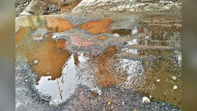 जमशेदपुर के इन इलाकों में 20 हजार की आबादी जर्जर सड़क व जाम से परेशान, सड़क से गुजरना हुआ मुश्किल