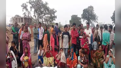 झारखंड: सड़क हादसे में बुजुर्ग की मौत से आक्रोश, शव के साथ सड़क जाम कर 20 लाख रुपये मांगा मुआवजा