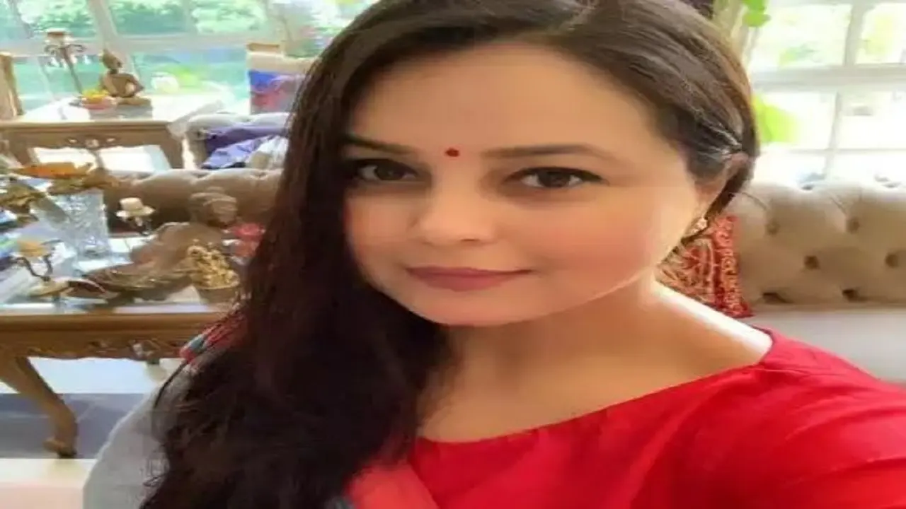 तेजस्वी यादव के घर छापेमारी पर भड़की रोहिणी आचार्य, बोली- कुछ तो शर्म करो, घर में एक गर्भवती बहु है