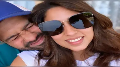रोहित शर्मा ने पत्नी रितिका संग दी होली की शुभकामनाएं, सचिन तेंदुलकर, विराट कोहली ने भी किया विश