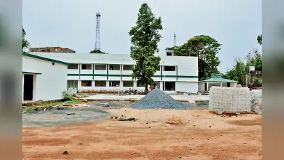 आर मित्रा प्लस टू स्कूल देवघर में 11 टीचर की और जरूरत, लैब भी फंक्शनल नहीं