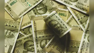 बिहार के गया में पांच लाख के नकली नोट बरामद, प्रिंट मशीन के साथ दो धंधेबाज गिरफ्तार