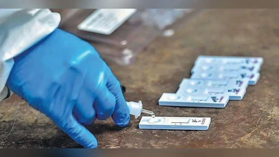 आरटी-पीसीआर टेस्ट को भी धोखा दे देता है घातक कोरोना वायरस न्यू स्ट्रेन, दूसरी लहर में डॉक्टरों को मिल रहे चौंकाने वाले नतीजे
