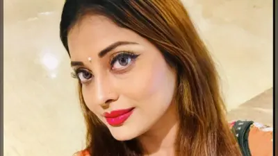 रूपा दत्ता पॉकेटमारी के आरोप में गिरफ्तार, इस वजह से पुलिस को हुआ शक, पर्स से बरामद हुए 75 हजार रूपये