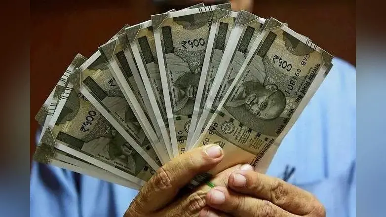 PFRDA ने अटल पेंशन योजना के ग्राहकों को दी बड़ी राहत, पूरी डिटेल जानने के लिए यहां करें क्लिक