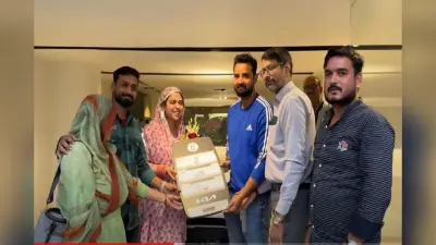 सबा इब्राहिम-सनी ने शादी के बाद खरीदी अपनी पहली कार, कपल की खुशी देख फैंस बोले-बर्थडे से पहले सरप्राइज