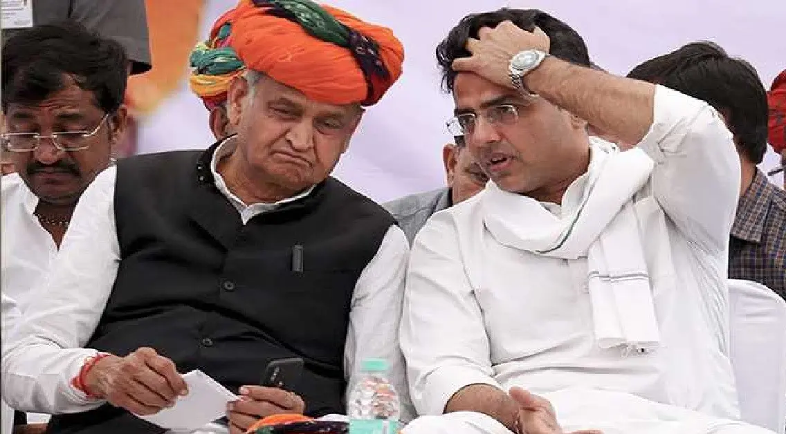 Rajasthan Political Crisis : पायलट के संपर्क में 30 कांग्रेसी और कुछ निर्दलीय विधायक, सरकार बचाने में जुटे माकन-सुरजेवाला