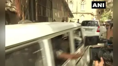 Antilia Case: तीन अप्रैल तक बढ़ी सचिन वाजे की NIA हिरासत, बोले- मुझे बलि का बकरा बनाया जा रहा है