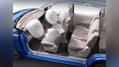 Toyota की इस कार की हाई डिमांड से कंपनी हुई परेशान!, बंद करनी पड़ी बुकिंग