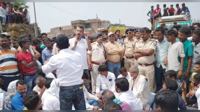 Saharsa: मुखिया रंजीत के शव के साथ सड़क जाम, 5 माह में भागलपुर, जमुई, मुंगेर में भी हो चुकी है हत्या