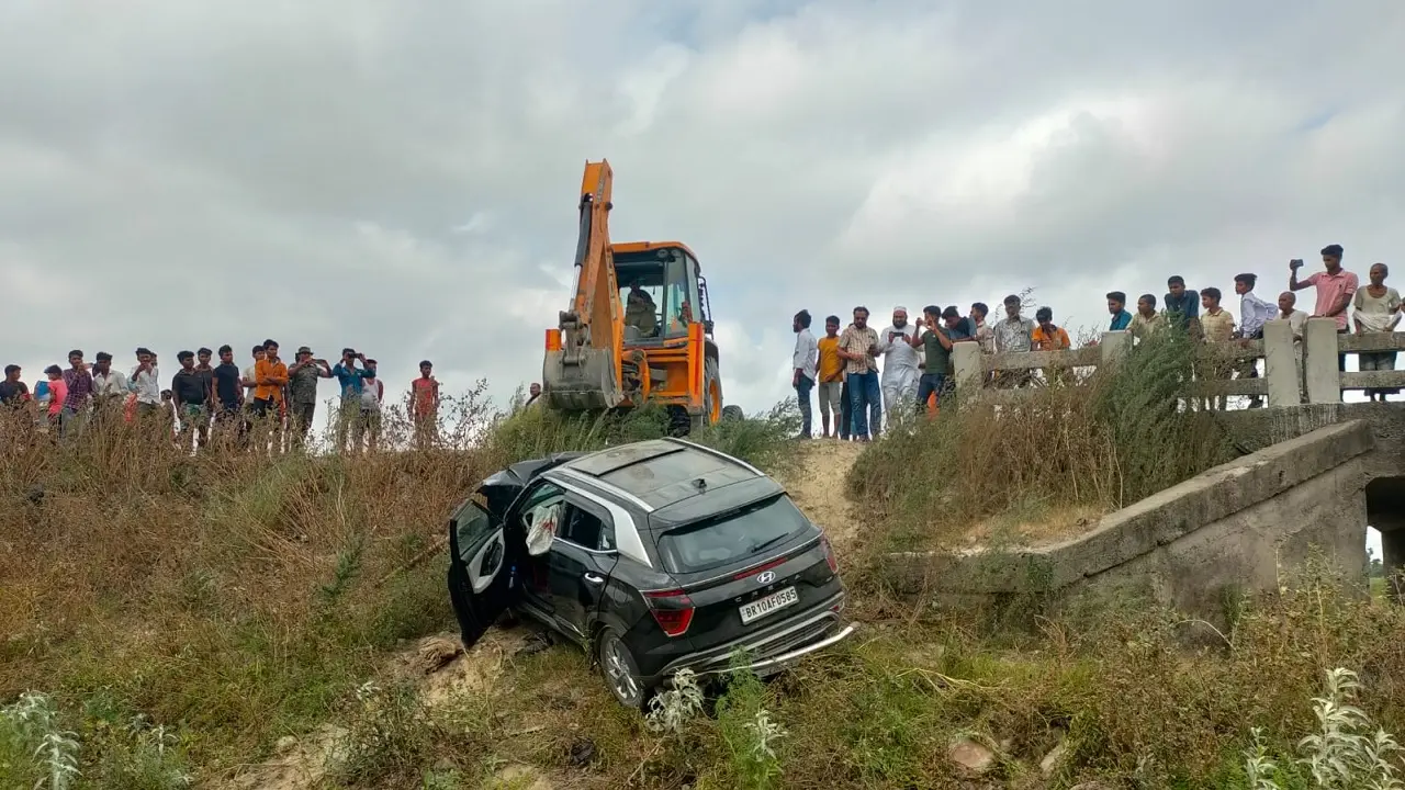 Bihar News: सहरसा में कृषि पदाधिकारी ने बाजार में खड़ी की गाड़ी, ट्रैफिक पुलिस ने काट दिया चालान