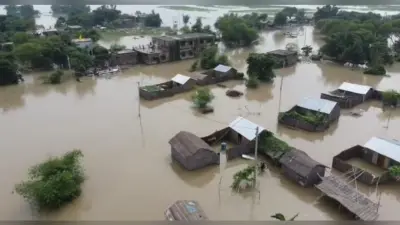 Flood in Bihar: बागमती में समायी 50 से अधिक घर, कटिहार की पांच पंचायतों में घुसा बाढ़ का पानी