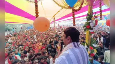 सीतामढ़ी के महावीरी झंडा मेले में पहुंचे मुकेश सहनी, बोले – शिक्षित समाज होगा, तभी राज्य और देश आगे बढ़ेगा