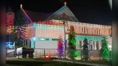 प्रभु यीशु के आगमन की तैयारी शुरू, जगमग हुआ संत पात्रिक चर्च, गुमला धर्मप्रांत ने जारी किया धर्मपत्र