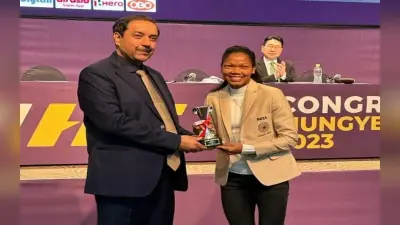 Hockey: एशियन हॉकी फेडरेशन ने सलीमा टेटे को इमर्जिंग प्लेयर ऑफ द ईयर अवार्ड से किया सम्मानित
