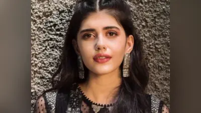 Sanjana Sanghi को है प्यार की तलाश, पार्टनर को लेकर बताई अपनी पसंद, जानिए लव लाइफ को लेकर क्या कही बड़ी बात