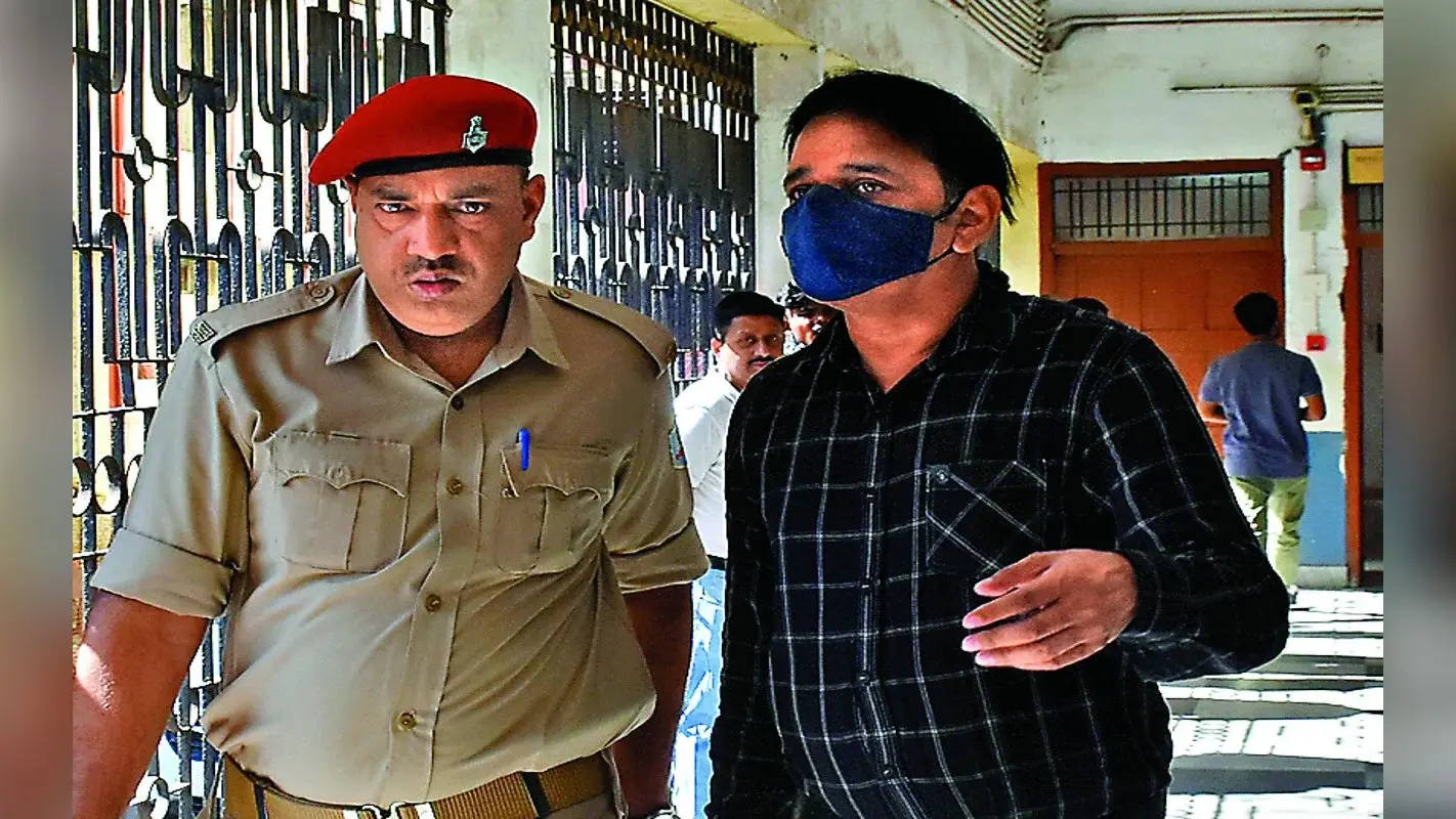 झारखंड : सीबीआई कोर्ट ने 100 करोड़ के मिड डे मिल घोटाले के आरोपी संजय तिवारी की डिस्चार्ज पिटीशन खारिज की