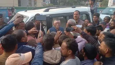 BJP के पूर्व केन्द्रीय मंत्री की गांव में NO Entry, कहासुनी के बाद लौटे वापस, विवाद जमीन पर अवैध कब्जे का है