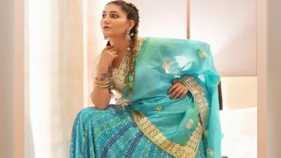 हरियाणवी क्वीन Sapna Choudhary स्टेज पर सिर्फ सलवार सूट पहनकर ही क्यों करती हैं डांस? ये है वजह