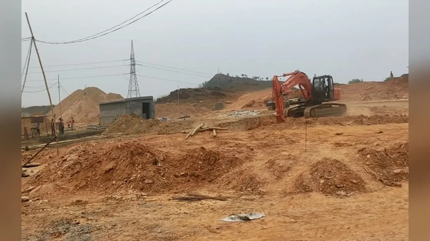 झारखंड : सरायकेला के संजय गांव में बन रहे अस्पताल के साईट कर्मियों के साथ मारपीट, 10 लाख रुपये लूटे
