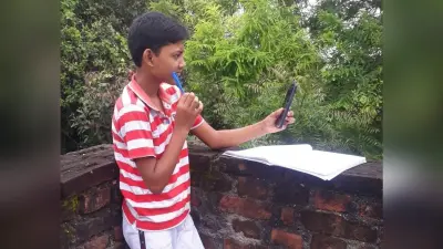 बिहार के कई स्कूलों में पांचवीं तक की कक्षाएं अब भी ऑनलाइन मोड में, बच्चों को भेजने से कतरा रहे हैं परिजन