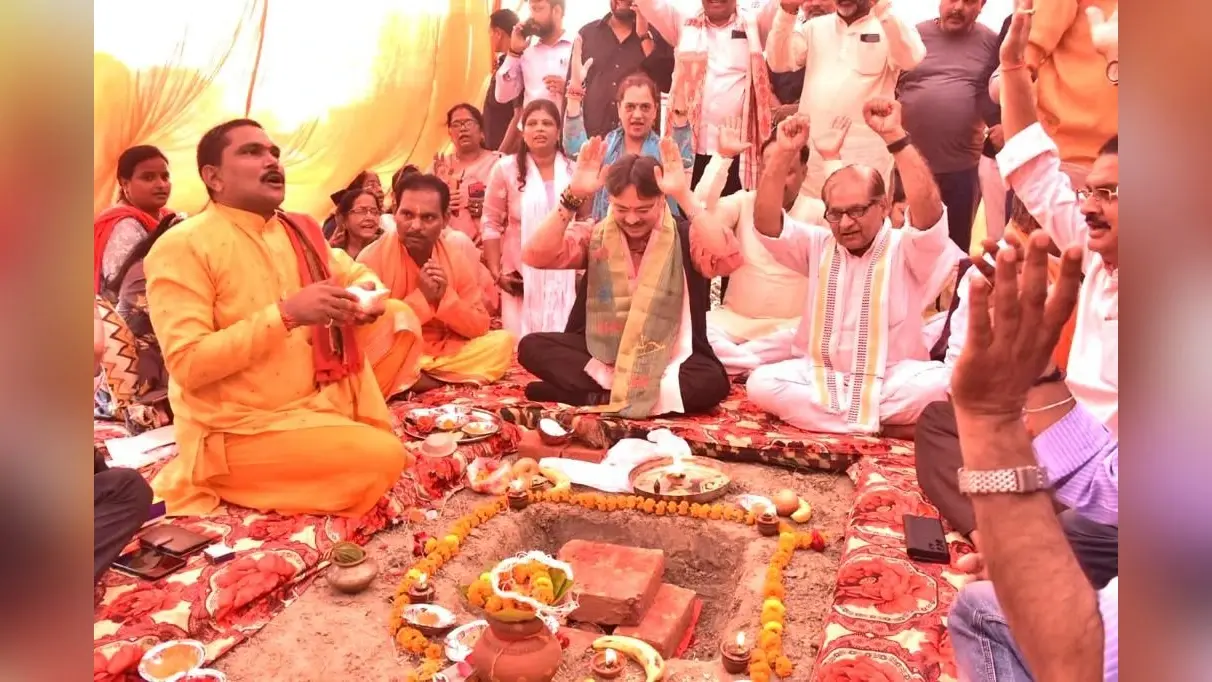 UP News: सरोजनीनगर को मिलेगी अब तक की सबसे बड़ी शुद्ध पेयजल की सौगात, विधायक राजेश्वर सिंह ने किया शिलान्यास