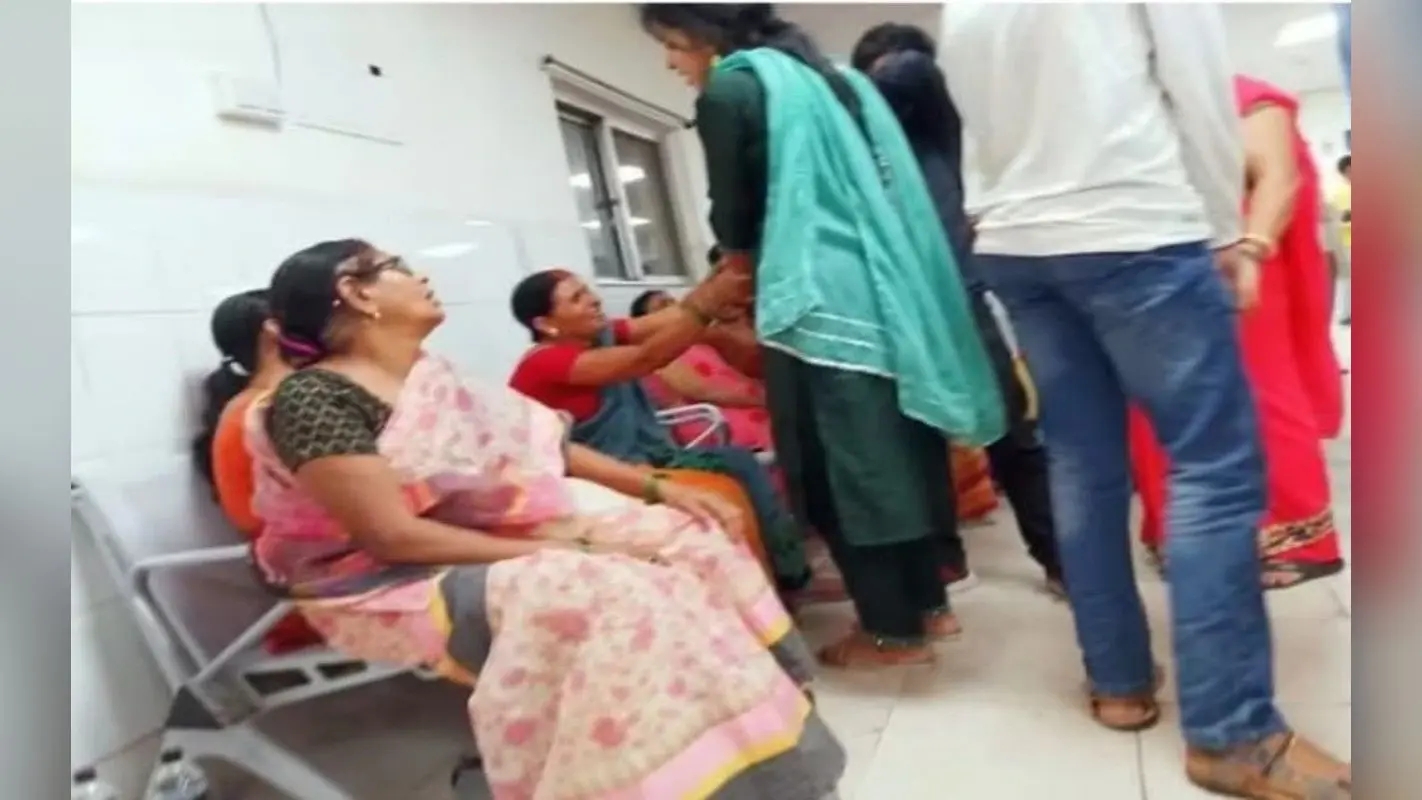 झारखंड : पलामू में BSF जवान ने महिला सहित 4 लोगों पर तलवार से किया हमला, पीडीएस डीलर की हुई मौत