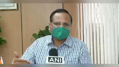 दिल्ली में कोरोना टेस्ट को लेकर जंग, केजरीवाल सरकार ने RML अस्पताल पर लगाया गलत रिपोर्ट देने का आरोप
