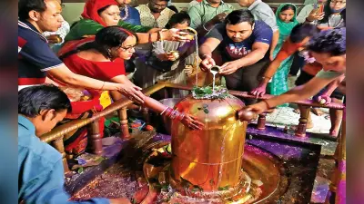 Sawan Somwar 2023: अधिकमास का पहला सोमवार पर बन रहा अद्भुत संयोग, इस दिन ये चीजें अर्पित करने से चमकेगी किस्मत
