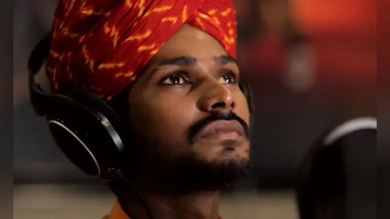 Sawai Bhatt का पहला गाना ‘सांसें’ रिलीज, हिमेश रेशमिया ने दिया ब्रेक, यहां देखें VIDEO