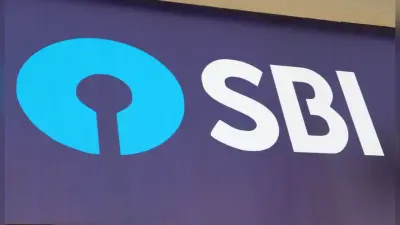 SBI Bank एटीएम होंगे अपग्रेड,2 व्यक्तियों के घुसने पर दूरी बनाने की देगा चेतावनी,जाने कैसे चलेगी नयी मशीन