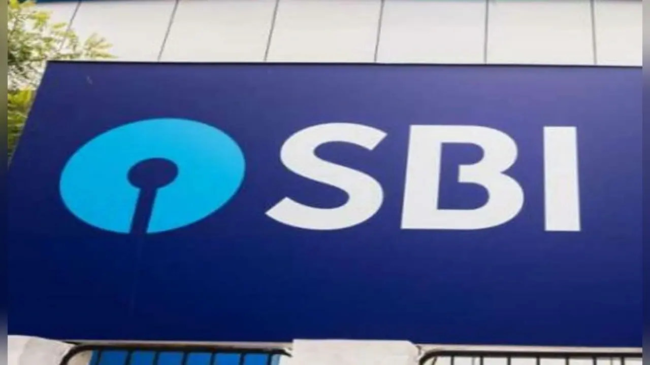 SBI न�� फिक्स्ड डिपॉजिट की ब्याज दरों में 0.40 फीसदी तक की कटौती, जानिए किसे होगा नुकसान और किसको होगा फायदा…