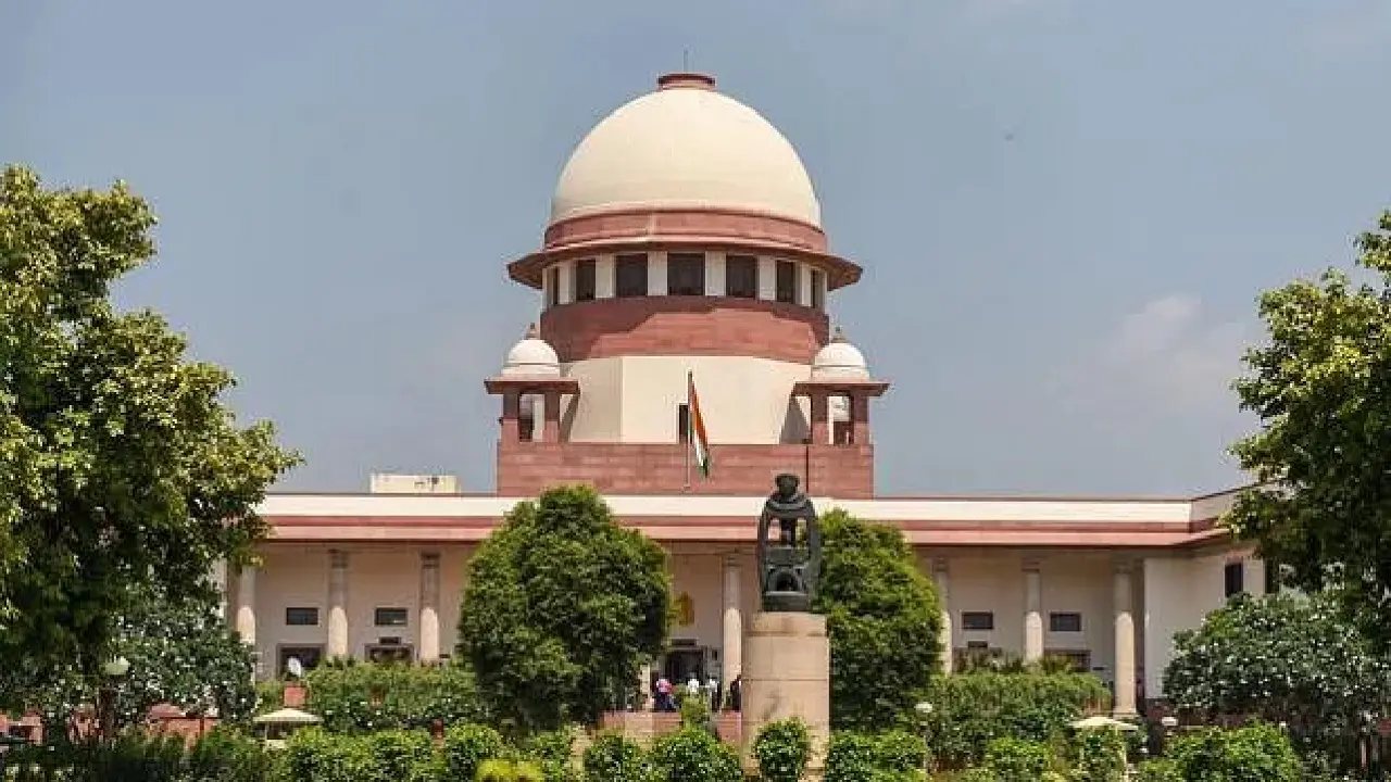‘राम सेतु’ को लेकर सुप्रीम कोर्ट में दाखिल हुई एक और याचिका, राष्ट्रीय स्मारक घोषित करने की मांग