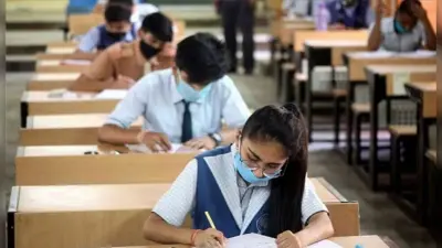 करीब तीन महीने के बाद बिहार में आज से खुल गये प्लस टू स्कूल, कॉलेज, विवि में शुरु हुई पढ़ाई