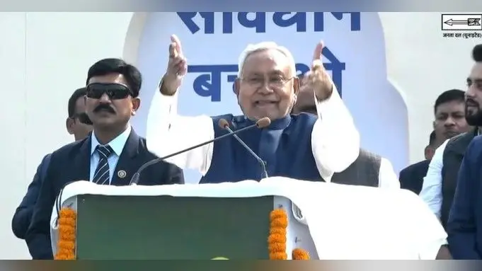 नीतीश कुमार ने 2005 से पहले वाले बिहार की दिलाई याद तो तिलमिलायी RJD, जानिए किसने की लालू राज की तारीफ..