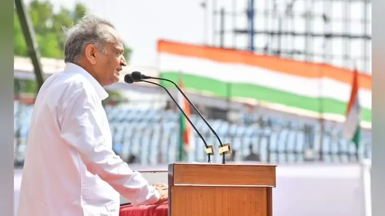 Congress News: कैप्टन के बाद कटेगा अशोक गहलोत का पत्ता? राजस्थान के मंत्री ने दिया ये जवाब