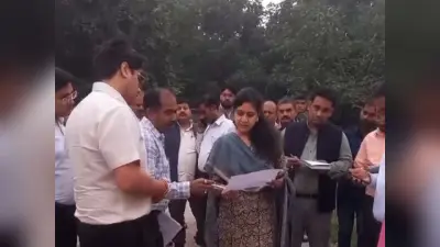 पालीवाल पार्क का निरीक्षण करने पहुंची मंडलायुक्त, पार्क में अराजकतत्व और अव्यवस्था की हुई थी शिकायत
