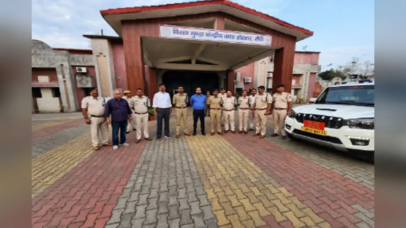 रांची SDM दीपक दुबे ने बिरसा मुंडा जेल का किया औचक निरीक्षण, जानें क्या है इसकी बड़ी वजह