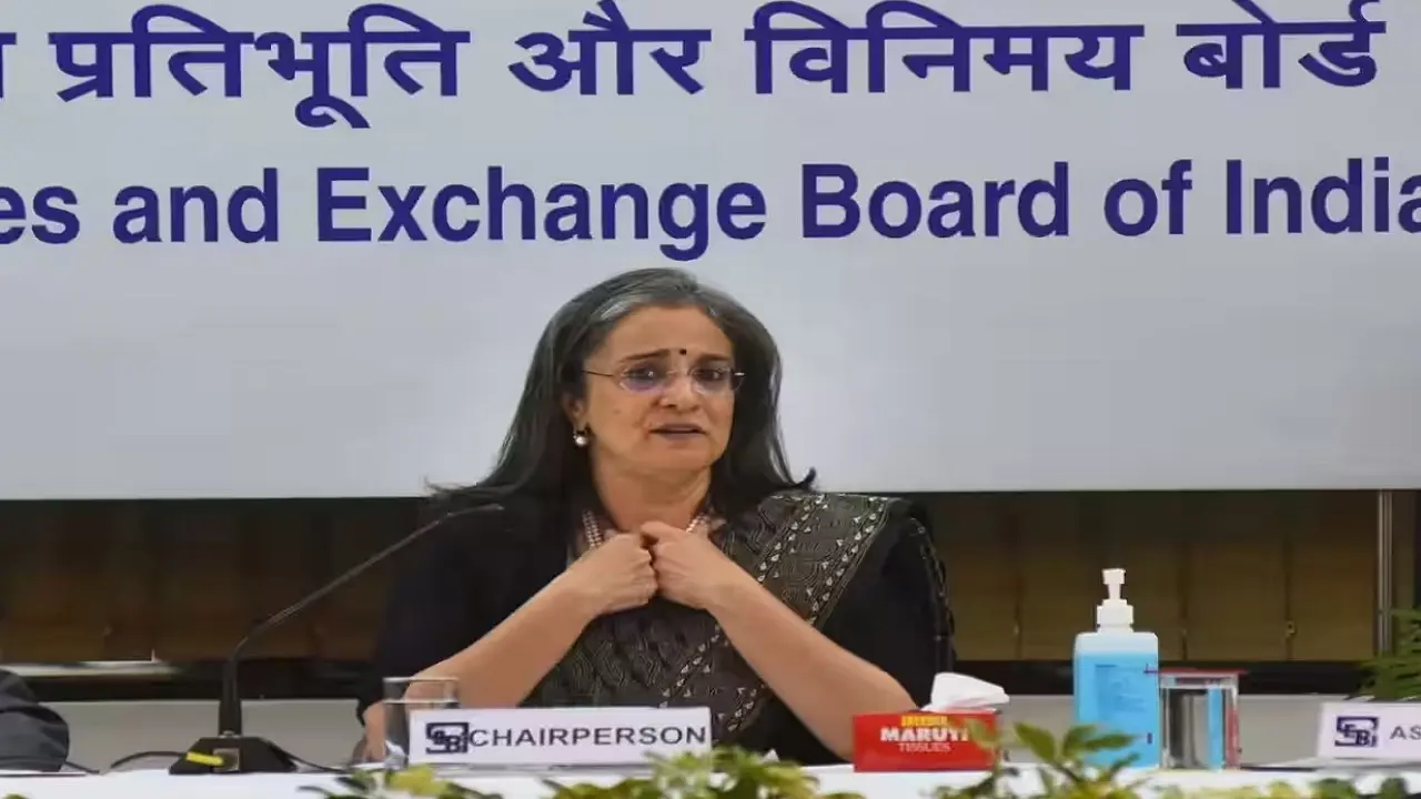 Financial Influencers को लेकर सेबी सख्त, निवेशकों को सटीक जानकारी देने के लिए लगाएगी लगाम
