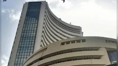 बॉन्ड बाजार में बिकवाली से स्टॉक मार्केट में 10 महीने की सबसे बड़ी गिरावट, निवेशकों का 5 लाख करोड़ से अधिक का नुकसान