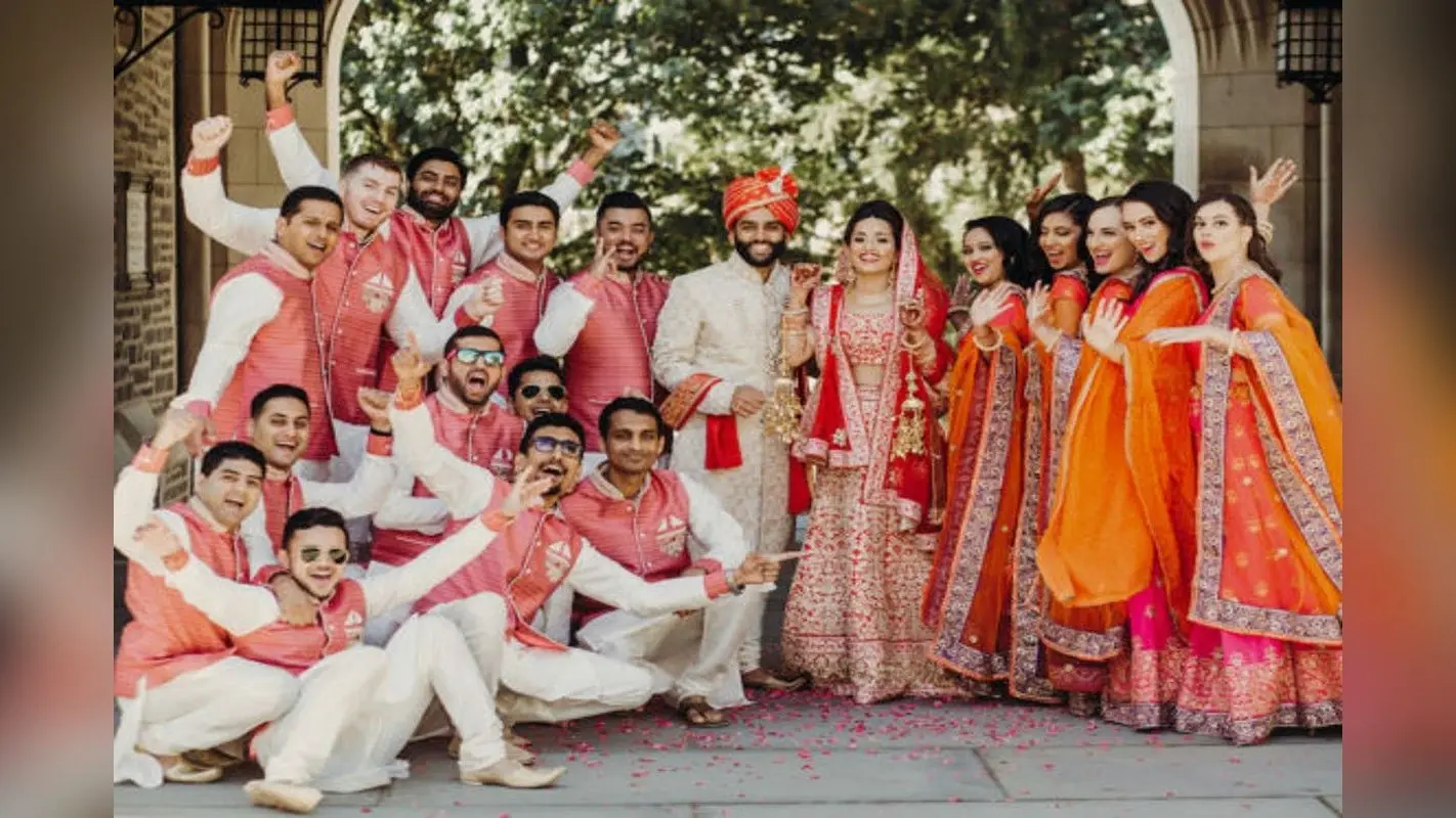 Destination Wedding PHOTOS: इन जगहों पर सस्ते पड़ते हैं डेस्टिनेशन वेडिंग, वर-वधु पक्ष के बीच रखे जाते हैं मैच