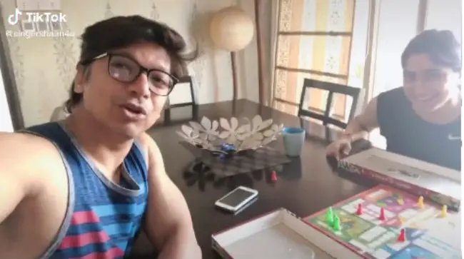 TikTok Video : क्या! लूडो में भी लॉकडाउन… वायरल हो रहे हैं ये फनी वीडियोज