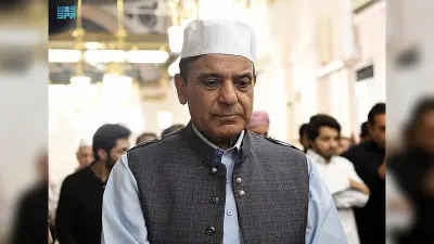 सऊदी अरब में पाक प्रधानमंत्री के सामने ‘चोर-चोर’ चिल्लाना पड़ा महंगा, इमरान खान और अन्य पर मामला दर्ज