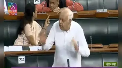 ‘सीता भी यहां बदनाम हुई’, महिला सांसद के साथ वायरल वीडियो पर शशि थरूर ने कही ये बात
