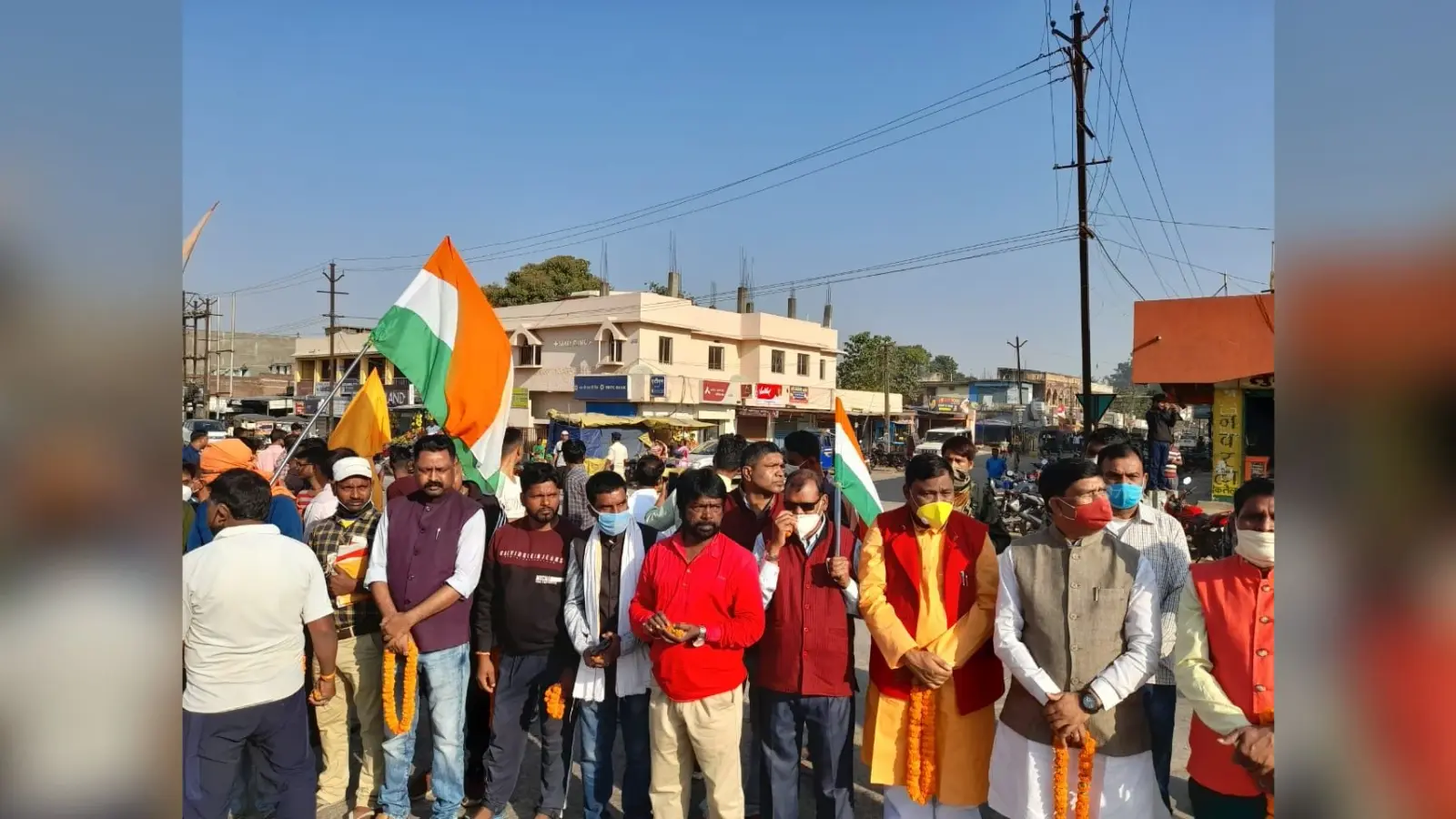 लद्दाख में शहीद झारखंड के अभिषेक कुमार साहू को रांचीवासियों ने ऐसे दी श्रद्धांजलि, अंत्येष्टि आज